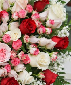 Corazón funerario rosas multicolor con envio a tanatorio en valencia